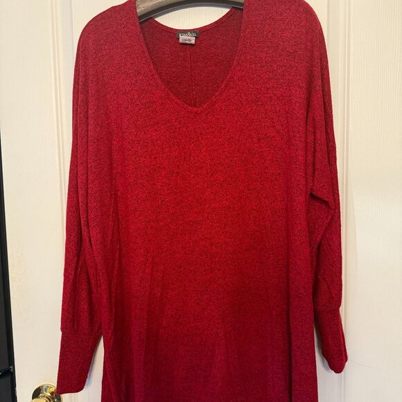 Red Top - Picture 1 of 2